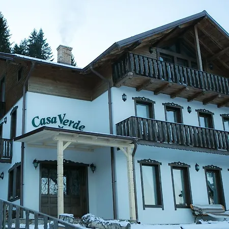 Casa *