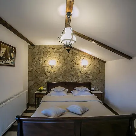 Farmház Casa Voroneț
